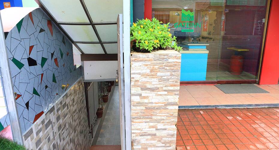 New Gate Inn, Idukki 4